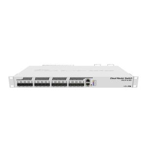 Switch MikroTik administrable Capa3 CRS317-1G-16S+RM modelo de 16 ranuras SFP y 1 interfaz ethernet gigabit, esta version se puede instalar en rack