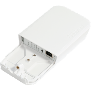 Punto de acceso WIFI5 dual band para exterior MikroTik RBwAPG-5HacT2HnD, cuenta con tecnologia 802.11ac y una interfaz gigabit ethernet