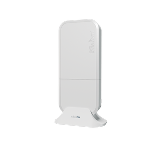 Punto de acceso MikroTik RBwAPG-5HacD2HnD, dual band con 2 puertos ethernet gigabit para exteriores e interiores
